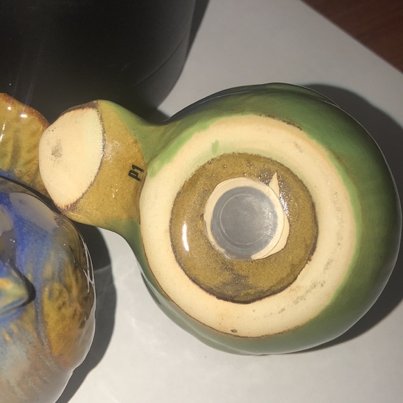 Pier 1 Salt and Pepper Shaker Chubby Birds - Blue & Green - Picture 6 of 11